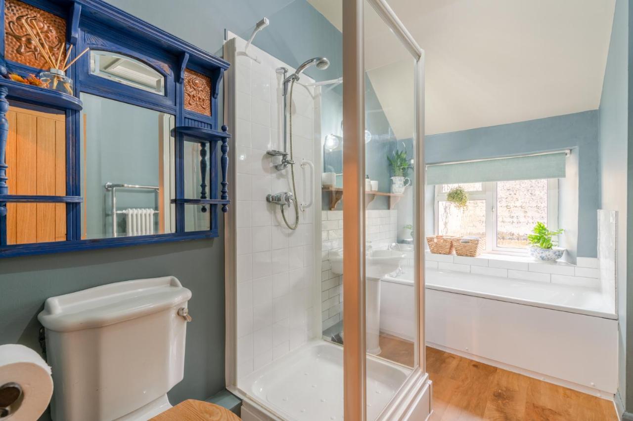 Cotswold Way Cottage ストラウド エクステリア 写真